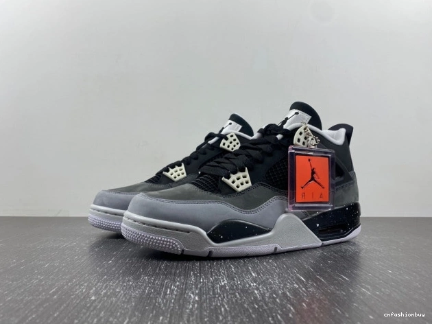 4 626969-030 Fear Jordan (2013) Pack Retro 0918